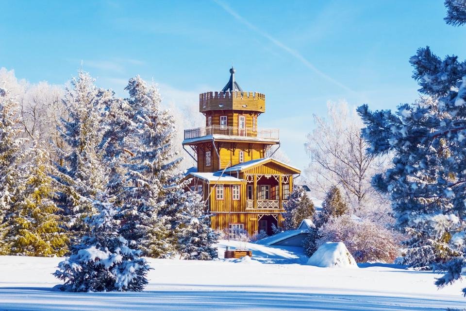 Bonjour les Amis, excellent jeudi à tous. Hi Friends, great Thursday everyone. Ciao Amici, bellissimo giovedi a tutti. 😉🙏🌹💜La Bielorussie / Belarus / Bielorussia ❤️❤️❤️🌹