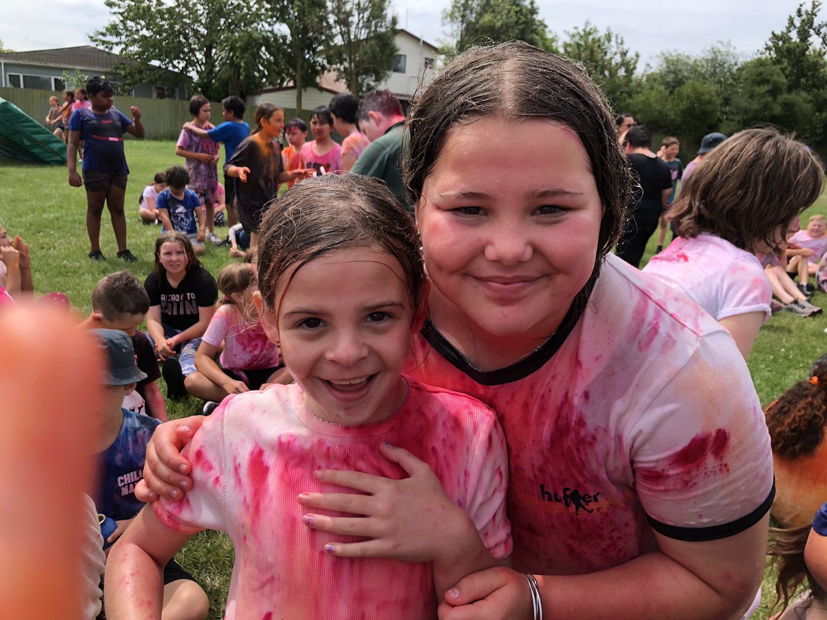 koru4bromley's tweet photo. The aftermath of the colour fun run this afternoon! Huge thanks to Miss Baker for organising another great event @bromleyschoolnz https://t.co/QKTFkvZXbY