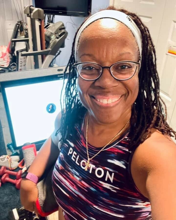 New workout outfit for first ride on new bike! instagr.am/p/CXQFluWuO93/