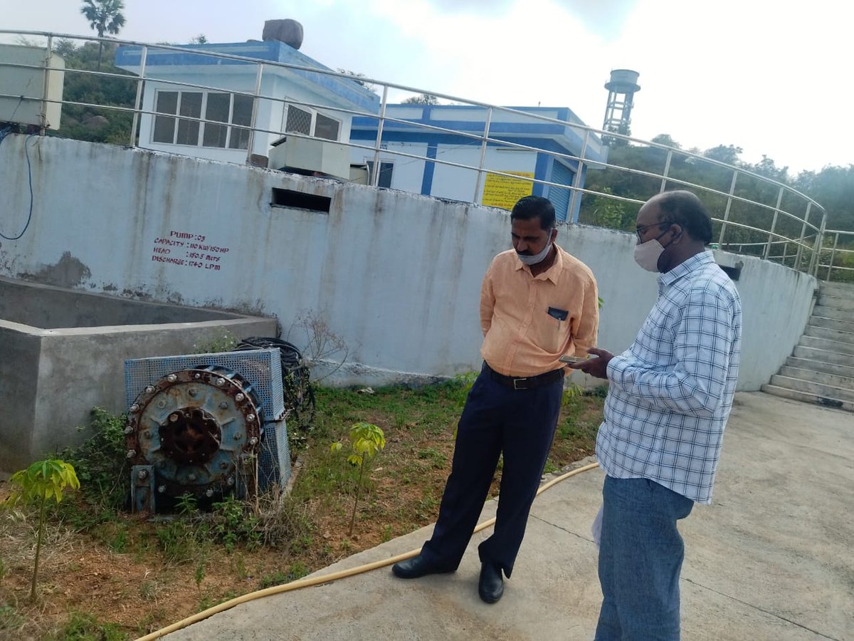 mb_telangana's tweet photo. #MissionBhagiratha teams inspecting 
1. Sri Y.Krishnaiah SE #Bhongiri  @ #yaragandlapally sump, pumphouse and ohbr in #marriguda(M), Nalgonda (D).
2. #MANCHINEELA Banda Thanda of #Husnabad (M) problem was resolved by MB Team.
 @SmitaSabharwal @DayakarRao2019 https://t.co/xMdyaogME6