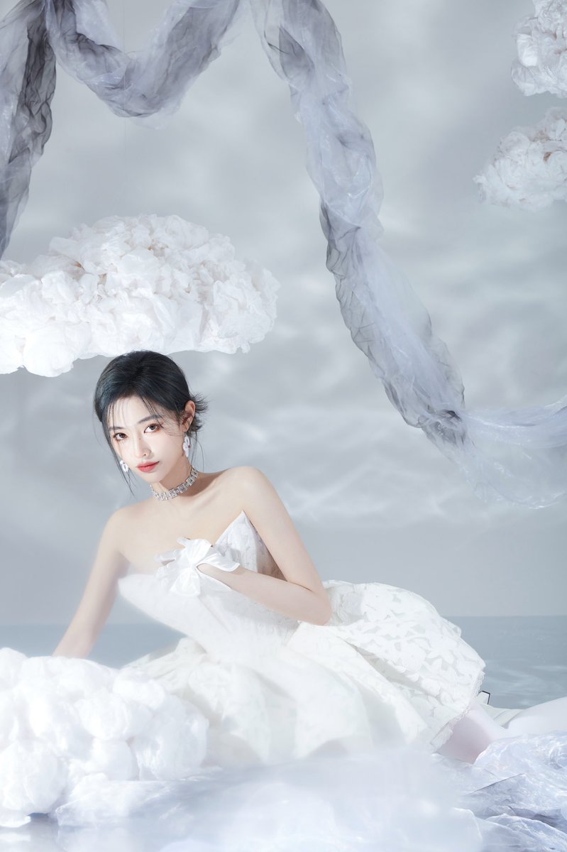 dramapotatoe's tweet photo. #XuJiaqi shares new photoshoot 

More - https://t.co/g9wJTLPu3D

#kikixu https://t.co/fLrYrkikvh