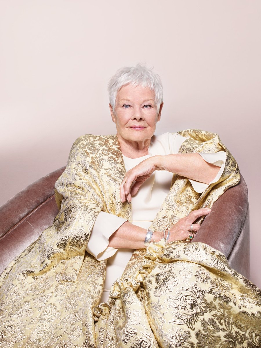 TheatreHD's tweet photo. Сегодня день рождения отмечает несравненная #JudiDench! Яркая, изысканная, ироничная, вдохновляющая, потрясающе стильная женщина, актриса невероятного таланта. Очень любим, поздравляем, желаем крепкого здоровья и, конечно же, с нетерпением ждем в проекте с новыми работами❤️ https://t.co/BB31N9EPCv
