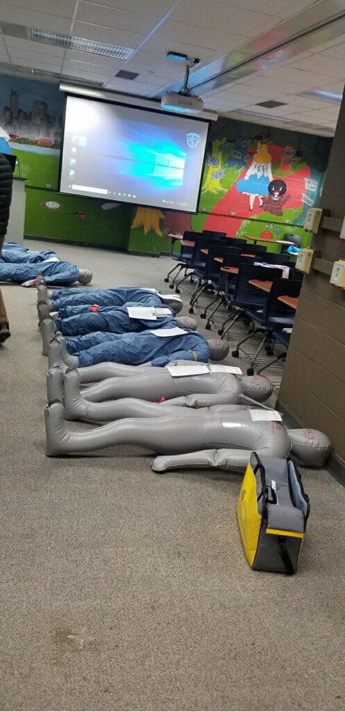 UHCMC_ED's tweet photo. When disaster strikes, our #emresidents are prepped &amp; ready! THANK YOU to our #EMS/#DisasterMed team for leading Disaster Day &amp; sharing their expertise on the art of triage, ED flow during surges &amp; disaster mgmt🚒🩺⚕️#disasterpreparedness #alwaysready #nevertooprepared #CLErising https://t.co/6t3cC7QENn