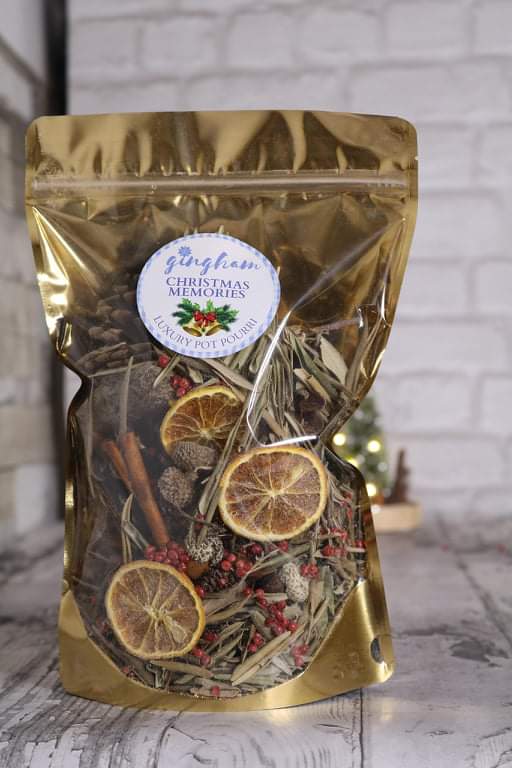 GinghamFlorals's tweet photo. @olgannabags @LWHmusictherapy I have 25% off my Christmas Memories Pot Pourri. Enter JOLLY during checkout. https://t.co/YizYfE0cX6
#etsy #etsyuk #etsygifts #MadeInWales https://t.co/vJpOleAHpj