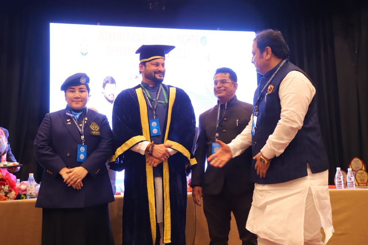 GyanaRanjan07_'s tweet image. #Congratulations Our Mp Shri @AnubhavMohanty_ Bhai. 💐❤️🙏

#AnubhavMohanty
#KendraparaMP
#BJDOdisha

@Naveen_Odisha
@Kendrapara_AMO
@BJD4Kendrapara
@BJD4Odisha