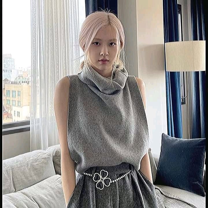 knive_t's tweet photo. I vote #MAMAVOTE #rosé https://t.co/zVYRNmDgQd