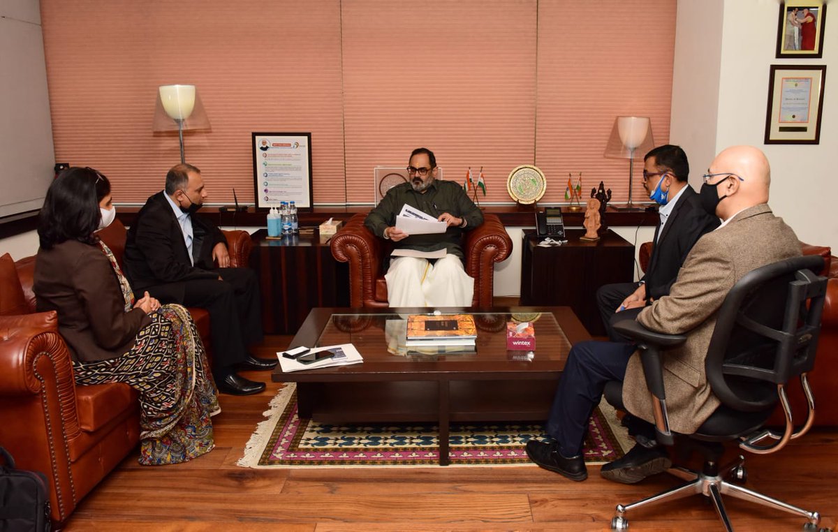 RajeevRC_X's tweet photo. Mr. Shailendra Katyal @skatyal1 , Managing Director, @Lenovo_in  and his team called on me at my office @GoI_MeitY today. https://t.co/FCrvNpvfmb