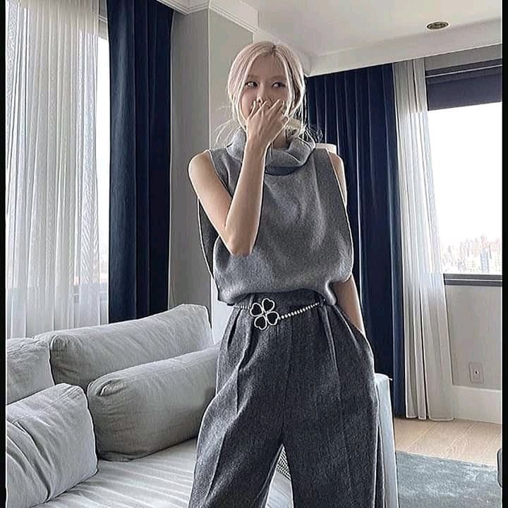knive_t's tweet photo. I vote #MAMAVOTE #rosé https://t.co/NqG7iGmZVV
