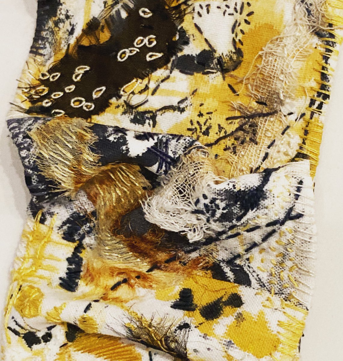 farfieldmill's tweet photo. Blurring Boundaries by Sue Reeve of Preston Threads created as a fabric painted collage with hand embroidery. Exhibition on now  #art #textiles #exhibition #cumbria #FREEentry #sedbergh #embroidery #avoidthecrowds #supportartists #craft https://t.co/apAUJTGW81