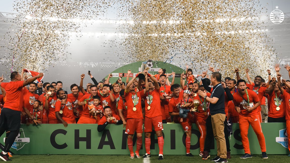 Persija_Jkt's tweet photo. 🏆🏆🏆🏆🏆🏆🏆🏆🏆🏆🏆

Masih dan akan terus jadi yang terbaik 👆🔴

#OnThisDay #BelieveIn12 #PersijaJakarta https://t.co/XNkwHuTt1L