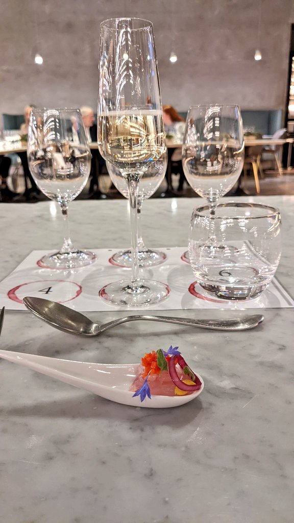VJOsgood's tweet photo. Last night we had a fabulous time at @HarveyNichols for their #wine #dinner with @tuttoapposto3. Really delicious food and fantastic wines to match! Looking forward to 2022 events already! #winematching #Brum #Birmingham https://t.co/6I24OmGZfC
