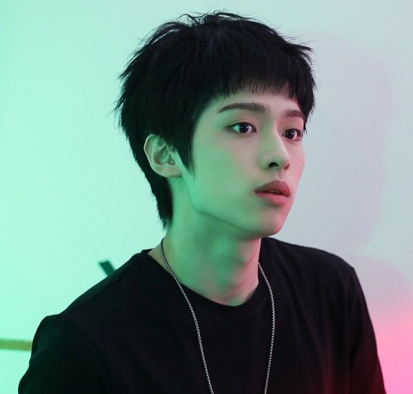 pretty boy !! #Gaon #XdinaryHeroes_DEBUT #XdinaryHeroes #HappyDeathDay