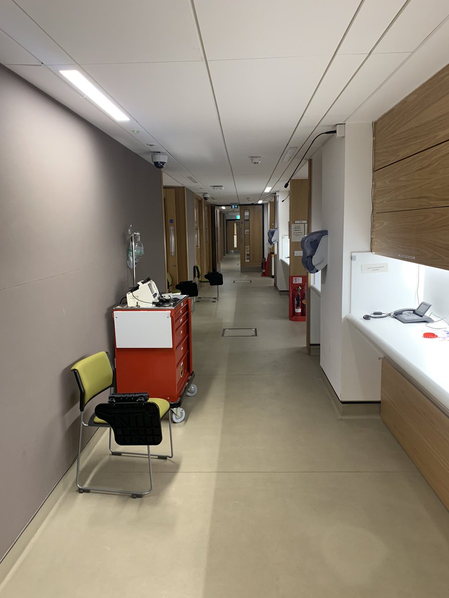 AdamBonfield's tweet photo. Gearing up for #WardSim for the final year medical students! Even have a radio playing the Christmas tunes 🎄 🎶 #fidelity #MedSim #simulation
@LeMedSchool https://t.co/4Ym4d8M3O4