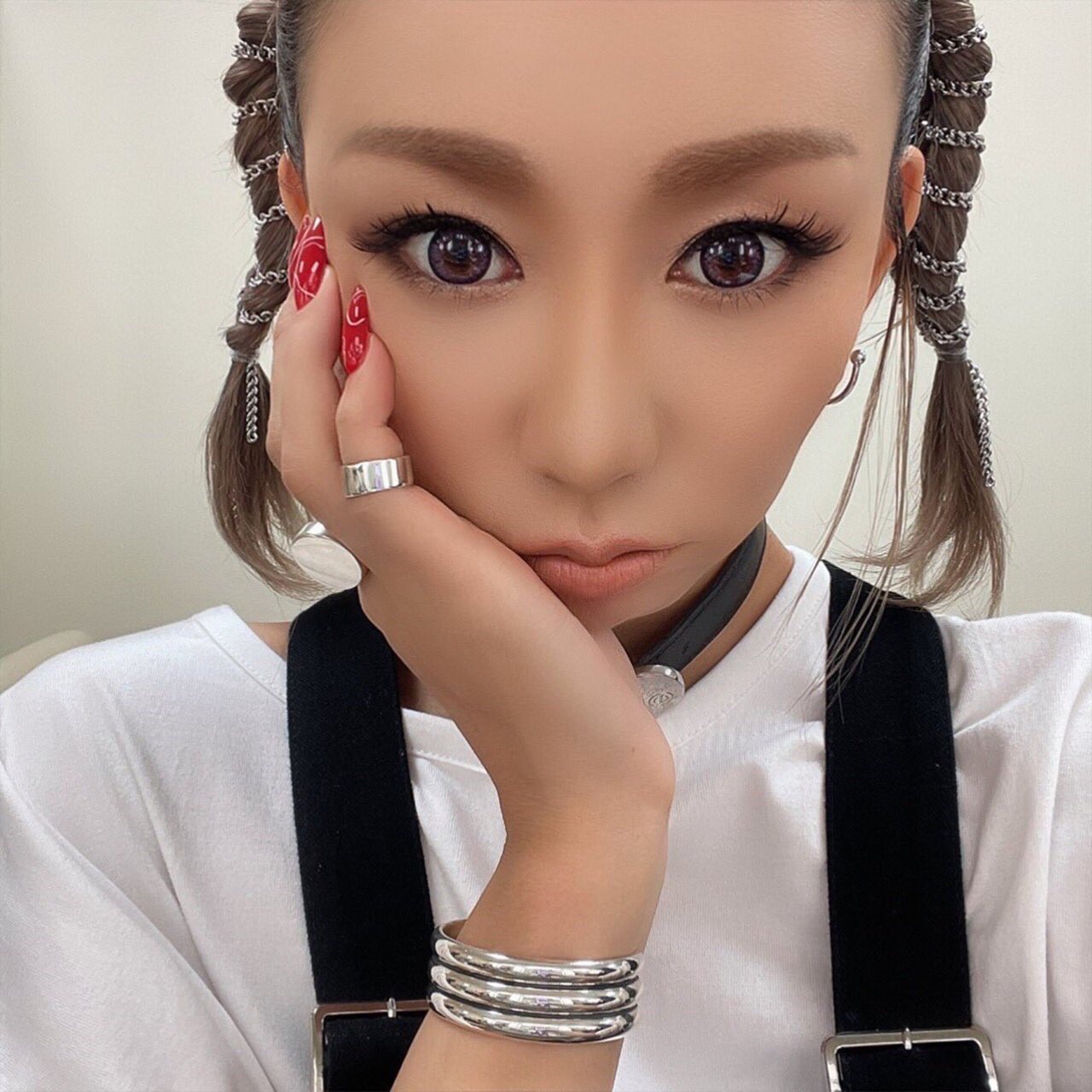 倖田來未 ブレスレット