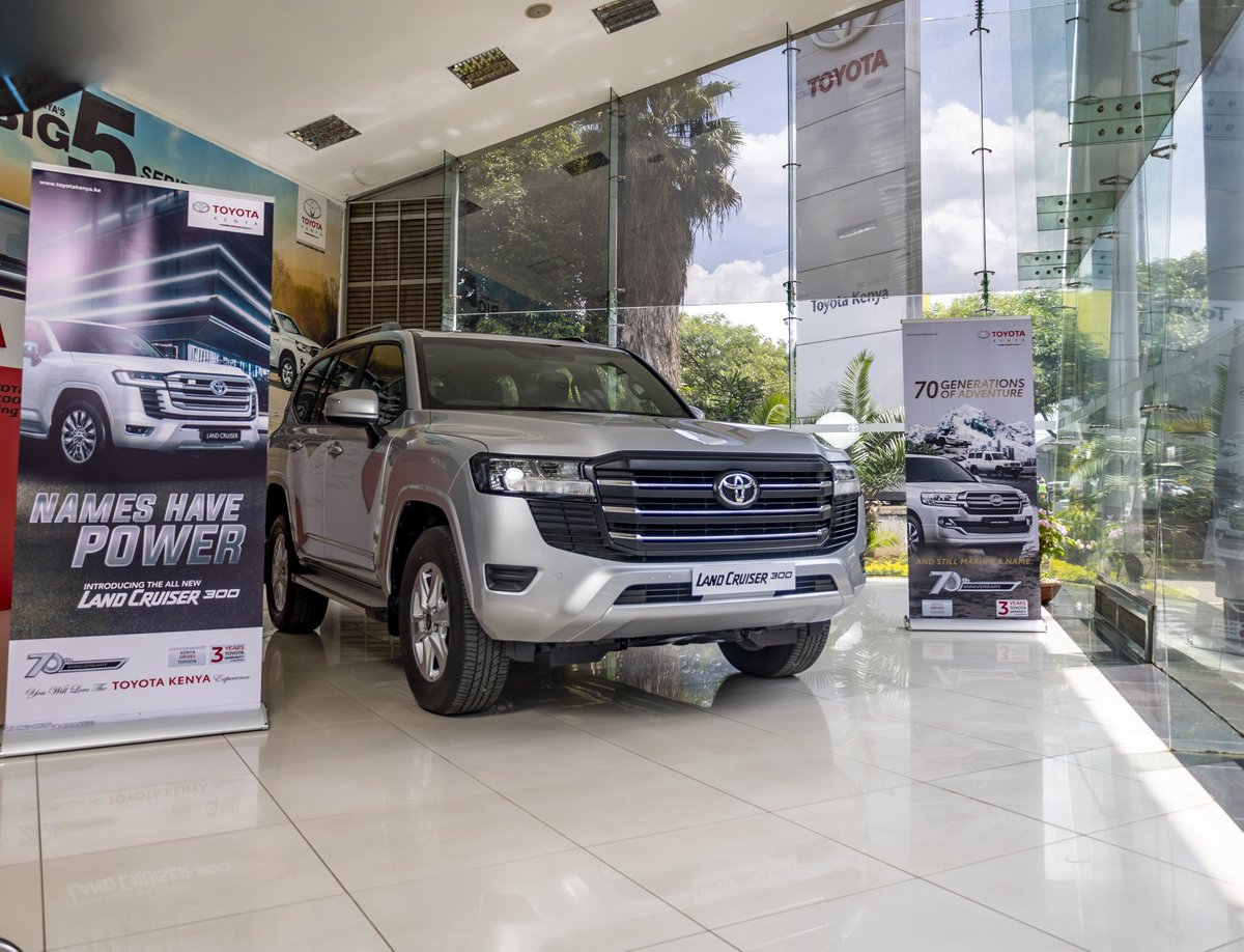 ItsMiller_G's tweet image. The LC300 GXR units are here and the starting price is 17.5M
#NamesHavePower 
#ToyotaKenyaExperience
