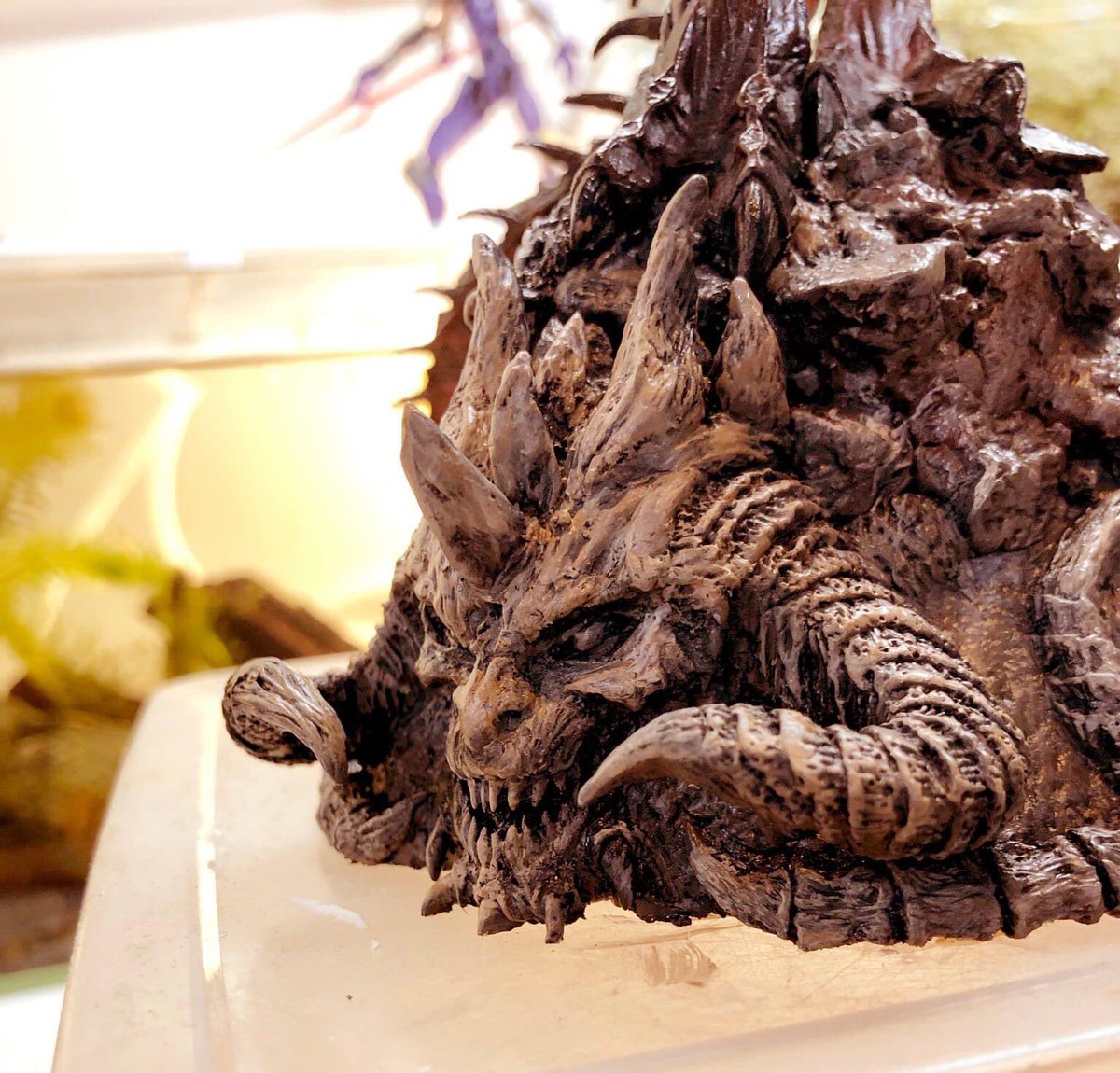 maskman626's tweet photo. NECA Diablo 
statue base sculpture https://t.co/EDAXIuHzfB