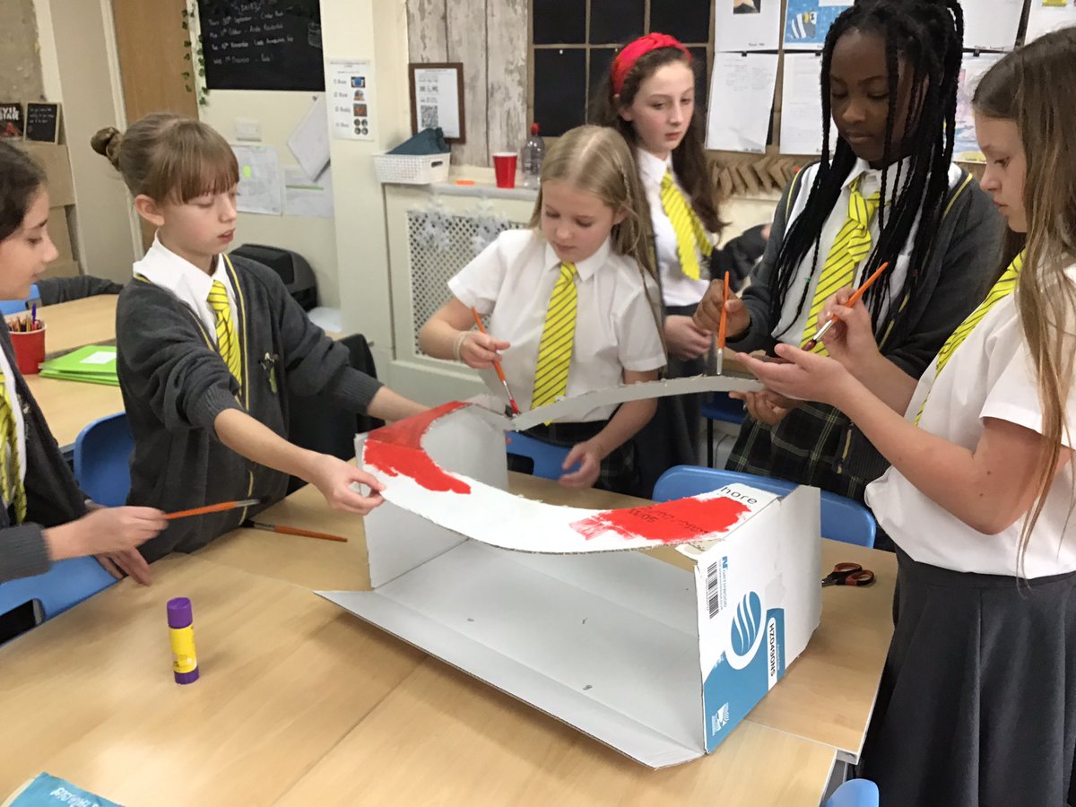 misstayteach's tweet photo. Weβre painting our βUncle Bobbyβs Car as he stuck on the motorway!β Our year 6βs canβt wait to perform your new song @Megan_Mckenna_ ! A good luck message would be amazing from you! π
πΌ #year6performance https://t.co/O85v49e1ds