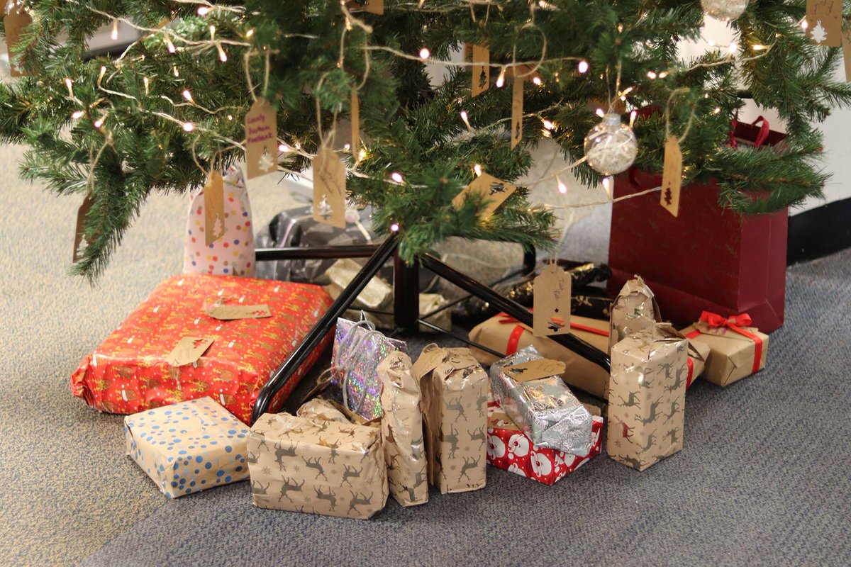 dulib's tweet photo. We’ve been overwhelmed by the response we’ve had to our Christmas Wish Tree campaign! 💜🎄 Don’t forget to place your gifts back under any of our Christmas Wish Trees or make your online donations before Monday 13 December. #ChristmasWishTree #12DaysOfWellBEEing #DULib #BeeKind https://t.co/WibLKNz42L