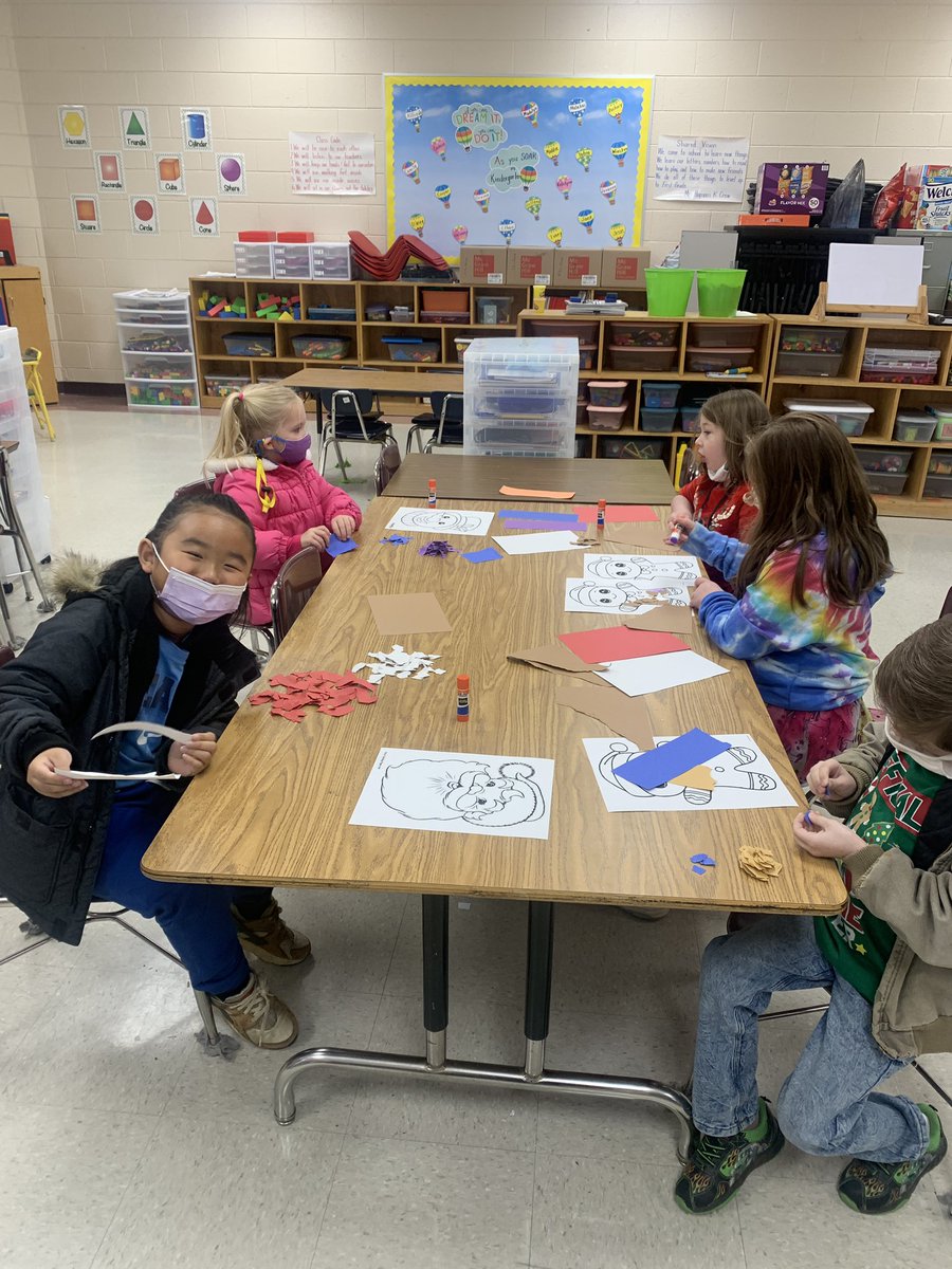 HopsonsKCrew's tweet photo. It’s Club Day and we’re working on our paper tearing skills! #BeBold @Principal_SES @shufordnccs https://t.co/YgeDah7eXe