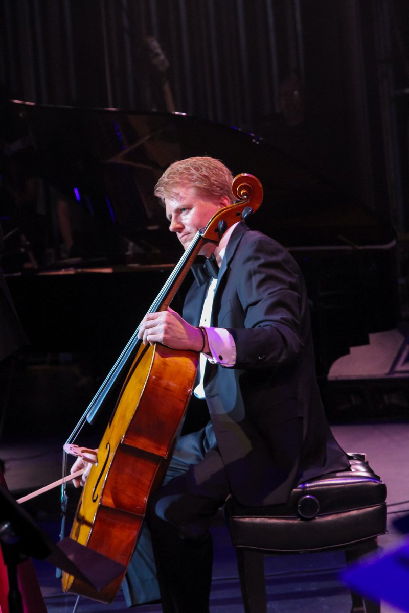 classicaltorock's tweet image. #TBT to the incredibly talented cellist #StanSharp performing at our very first #FromClassicalToRock #benefit. We love and miss you every day, Stan.
#PeninsulaEducationFoundation #cello #charity #giveback #forthekids #performingartseducation #musiceducation