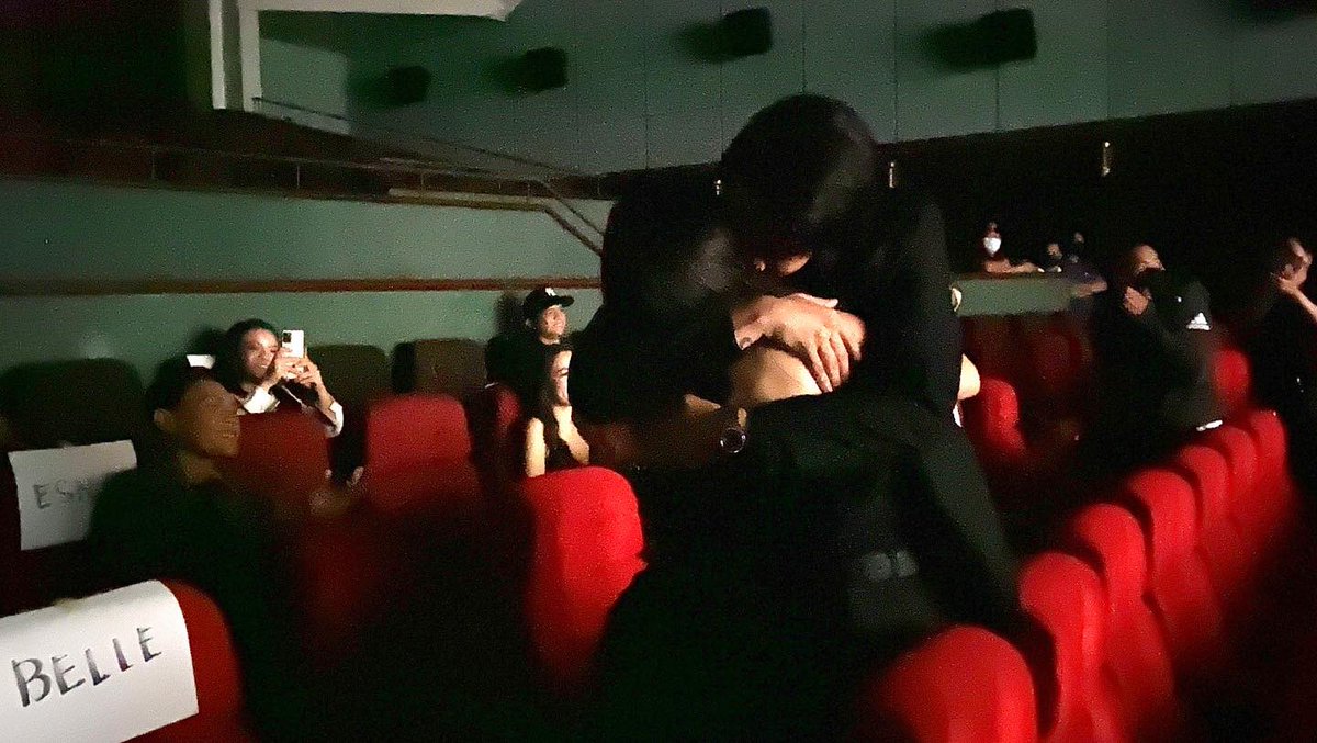 StarCinema's tweet image. That tight hug right after watching the film 🤍🖤 #LoveIsColorBlind #LoveIsColorBlindWorldPremiere