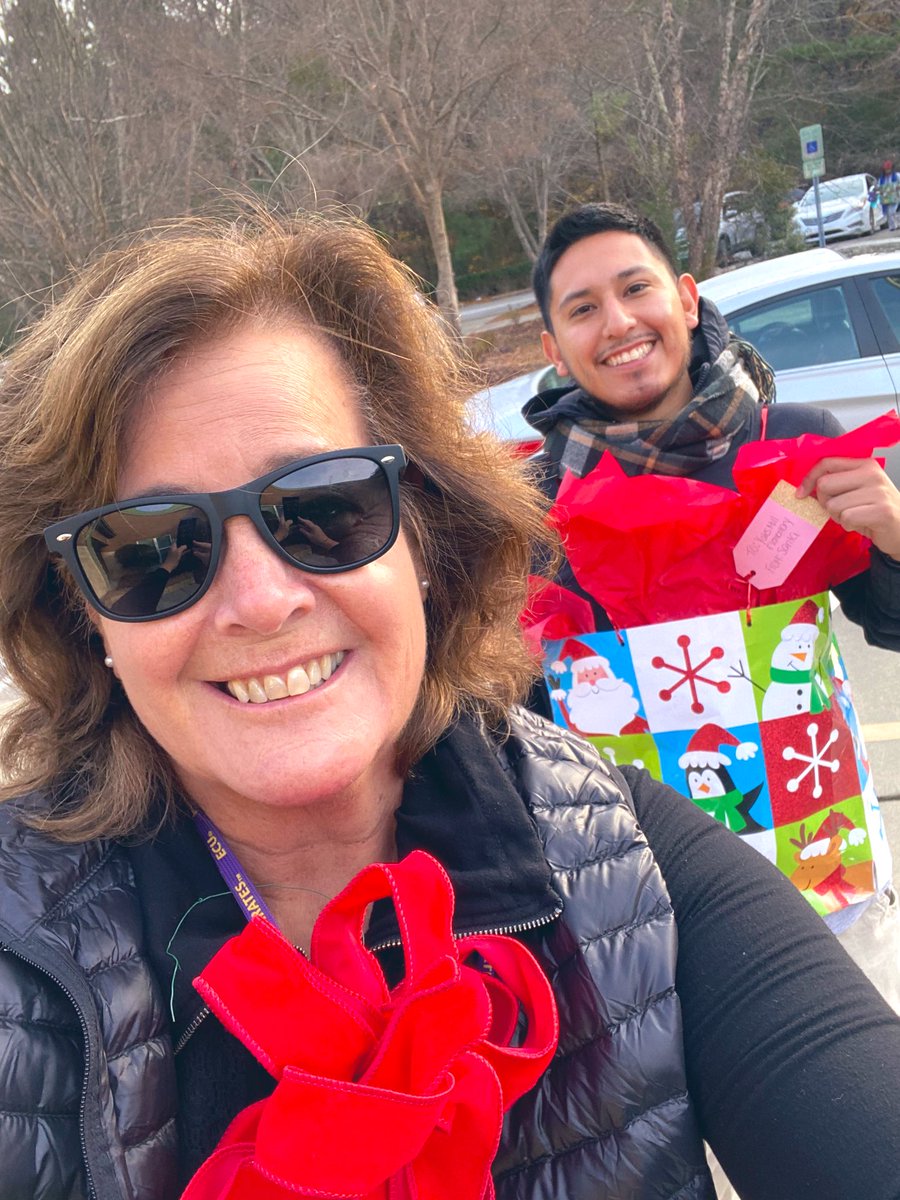 Cindi R Parker tweet media