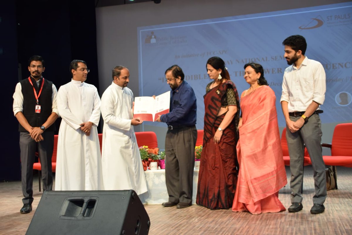 PrciWorld's tweet photo. PRCI -YCC signs MOU with ST PAULS UNIVERSITY Bangalore.

#PRCI #YCC https://t.co/isEbcVeZPg