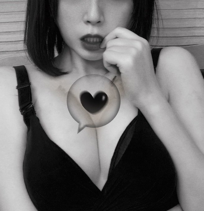 誰說只能可愛 我也可以壞壞😈 https://t.co/V0lLCE11Df<a href="/tag/%E8%BD%89%E8%BD%89%E8%BD%89"class="tags"><span>#轉轉轉</span></a>