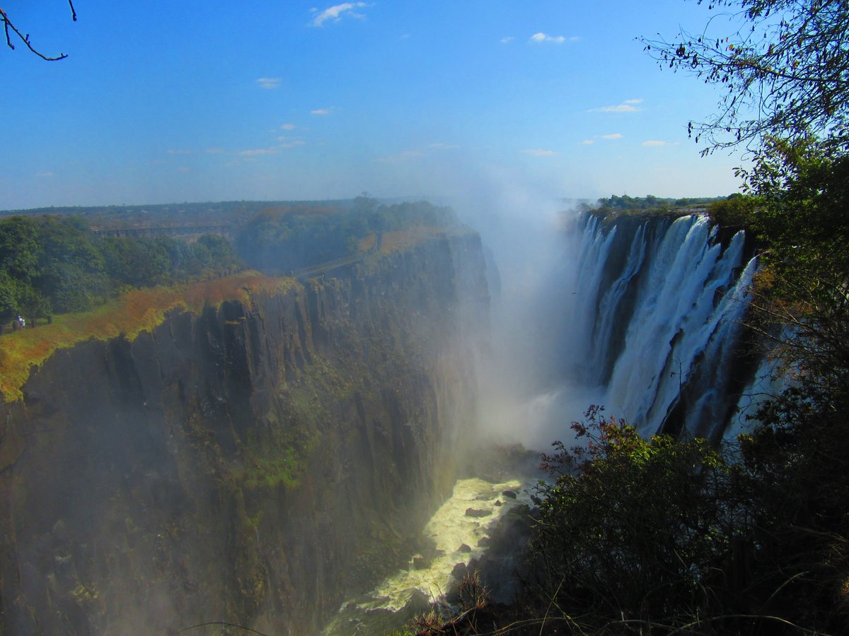 BriannAtl35's tweet photo. @Ginger_Zee Me too. We went to Zambia to work with @ZambiaBaseball, Victoria Falls, Botswana, Zimbabwe and South Africa. 13 days, incredible trip. The great @toddpalmer making a cameo in the pictures :D https://t.co/EerDVqTT4T