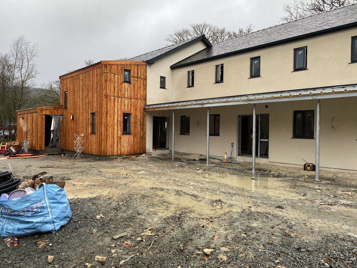 We are nearly there! With phase 1 almost complete and phase 2 just about underway, progress is good with our new build Education Hub. For a full update, follow the link. elidyrct.ac.uk/news/december-…