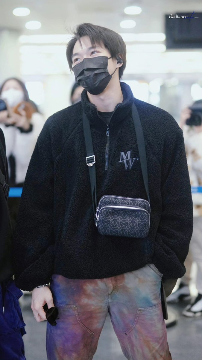 parachic_chic8's tweet photo. พี่ซานน้องต๋า จะร่างไหนก็เอนดูคิมิโนะโต๊ะ! 🥺🧡✨ https://t.co/p0sA9Sqrv8