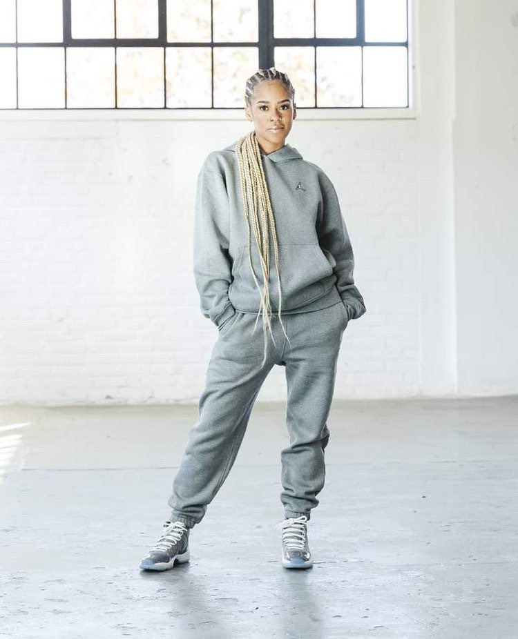 ianeyecan's tweet photo. #UnexpectedCreativity 
@Jumpman23 x @DTLRVILLA 
Artist Cohort Channel Guide:

Ch 6: Lex Marie
Ch 11: Dyymond Whipper-Young
Ch 23: Anisha Murdock
Ch 45: Keiona Clark

Pop Up Gallery Hours: 

Today: 12p - 7p
Friday: 12p - 4p

📍713 7th Street NW

Details @ https://t.co/NedbyOFKOh https://t.co/AjQvN2PyzC