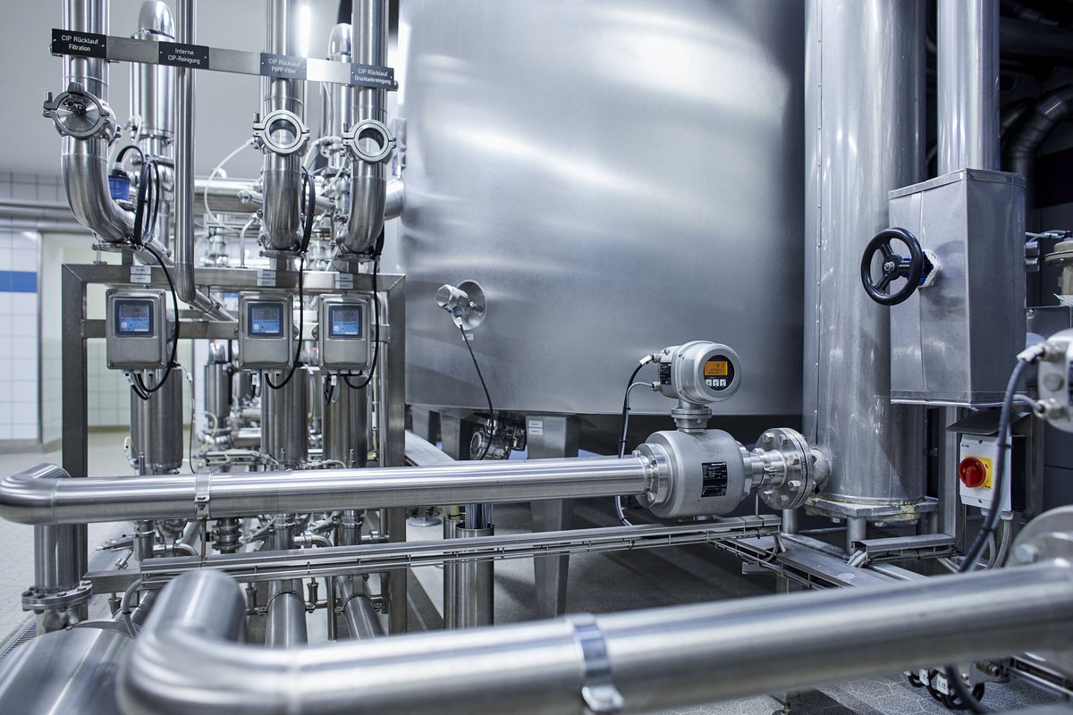 Endress_Hauser's tweet photo. Reduce product loss and energy costs in your CIP processes with the use of innovative process instrumentation. Explore what’s in for you… https://t.co/HRnt24YcQo https://t.co/clvURz6dU9