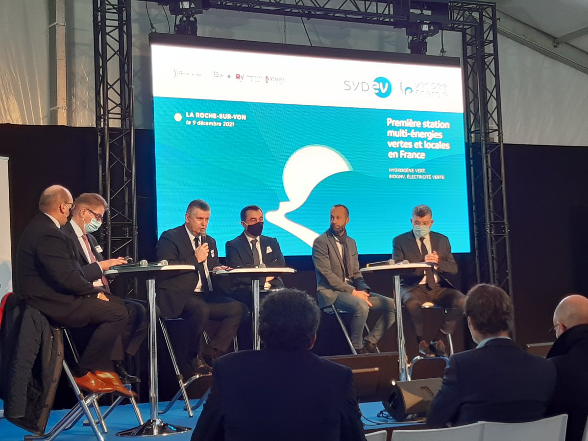 C'est une première en France : une station multi-énergies verte 👏👏
La #Vendée mise sur le #MixEnergétique pour la mobilité de ses concitoyens. Cela marque la mise en service de la 5ème station #BioGNV vendéenne, alimentée par du #GazVert 100 % local ♻️
#MobilitéDurable