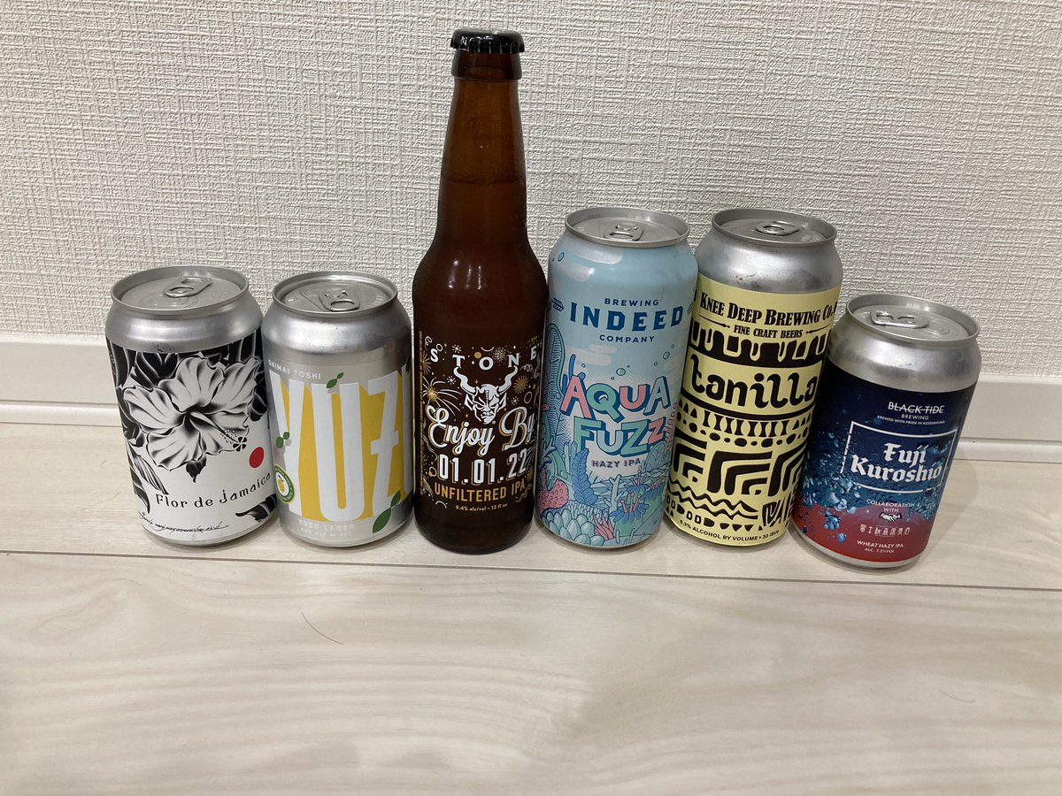 craft_0315's tweet photo. 先輩へのクラフトビール布教宅飲みを始めます。

@hibinobeersakai https://t.co/kE3vV58P2v