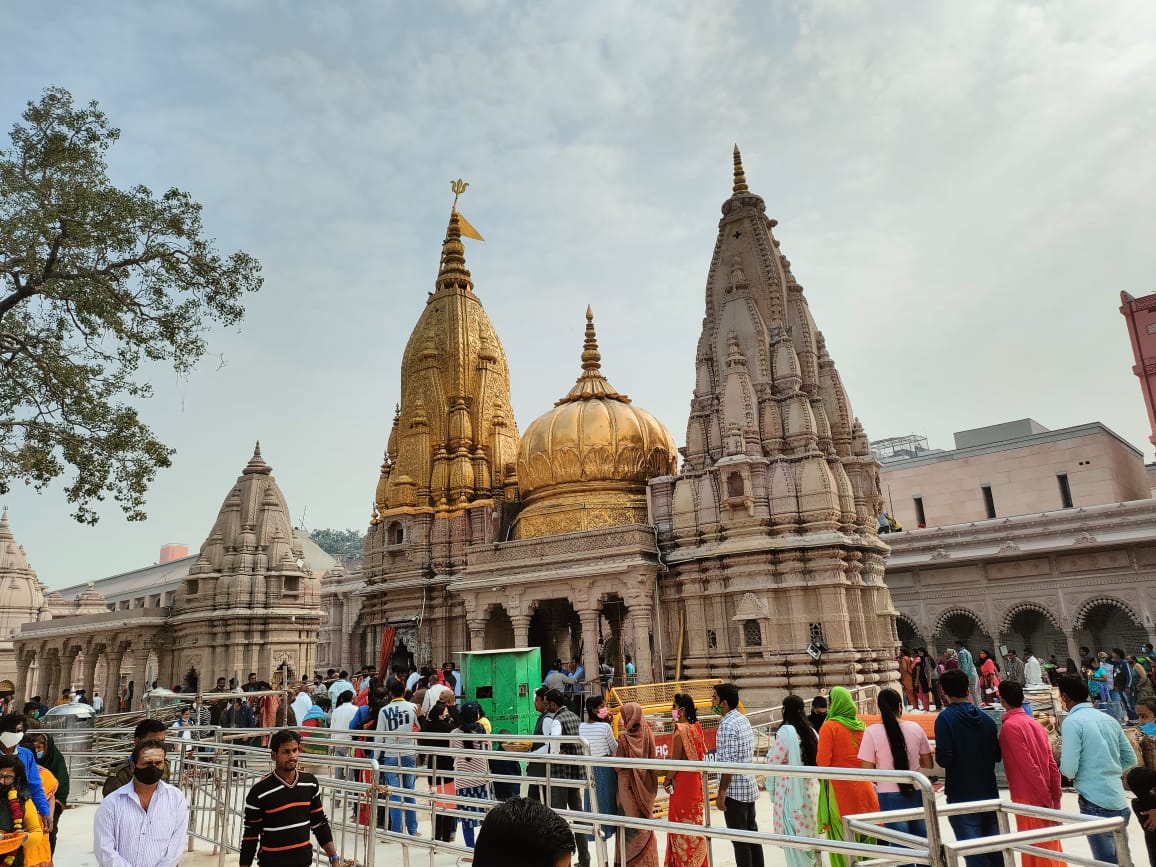 DharmarthKarya's tweet photo. श्री काशी विश्वनाथ धाम की बदलती तस्वीर । https://t.co/KwgP3uF85C