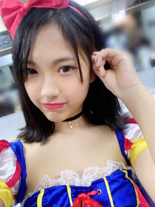 Twitterのコスプレ画像16