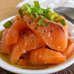 混ぜて、かけて、乗せるだけ!簡単過ぎる「サーモンカルパッチョ」の作り方!