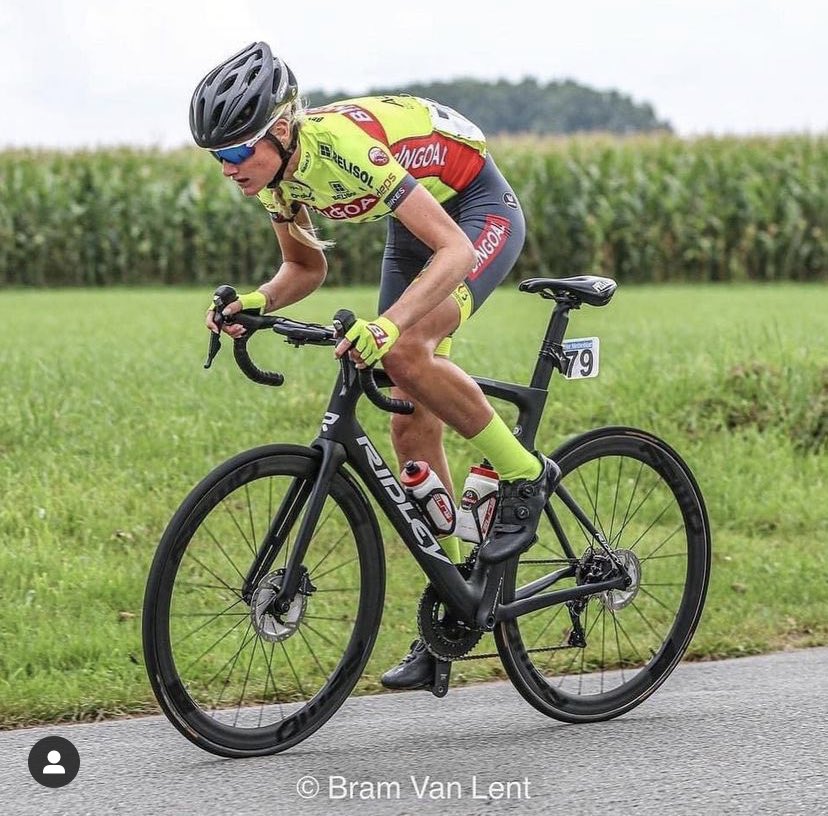 Isorex No-Aqua Ladies Cycling Team tweet media