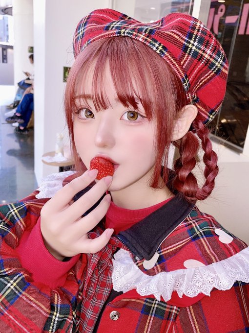 コスプレイヤー凸守たかねのTwitter画像8