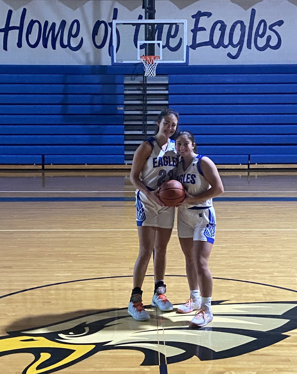 HoopsHubbard's tweet photo. Game Day #ptw https://t.co/sP11VsilNX
