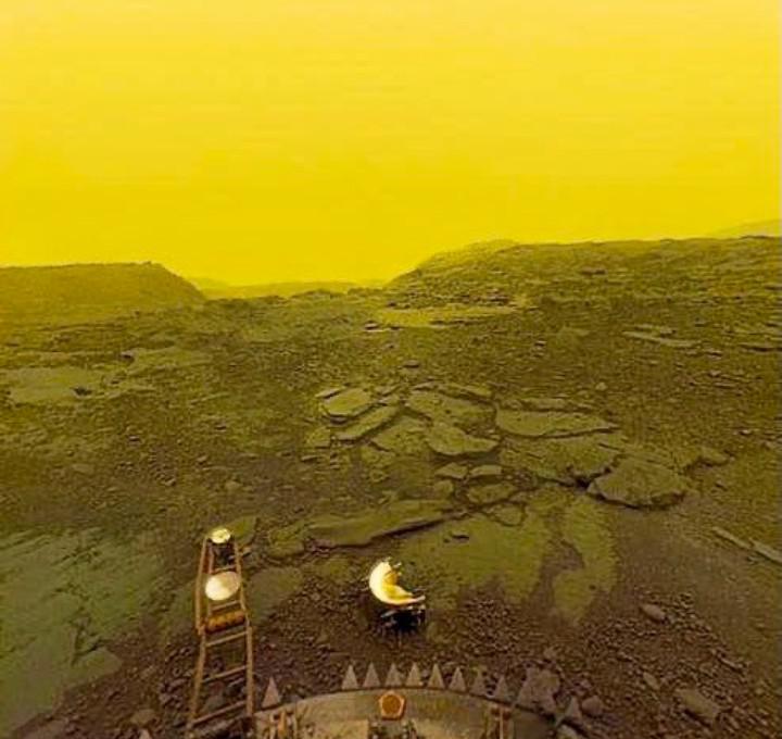 redditSpaceView's tweet photo. Surface of Venus https://t.co/sSqT0f4iGW