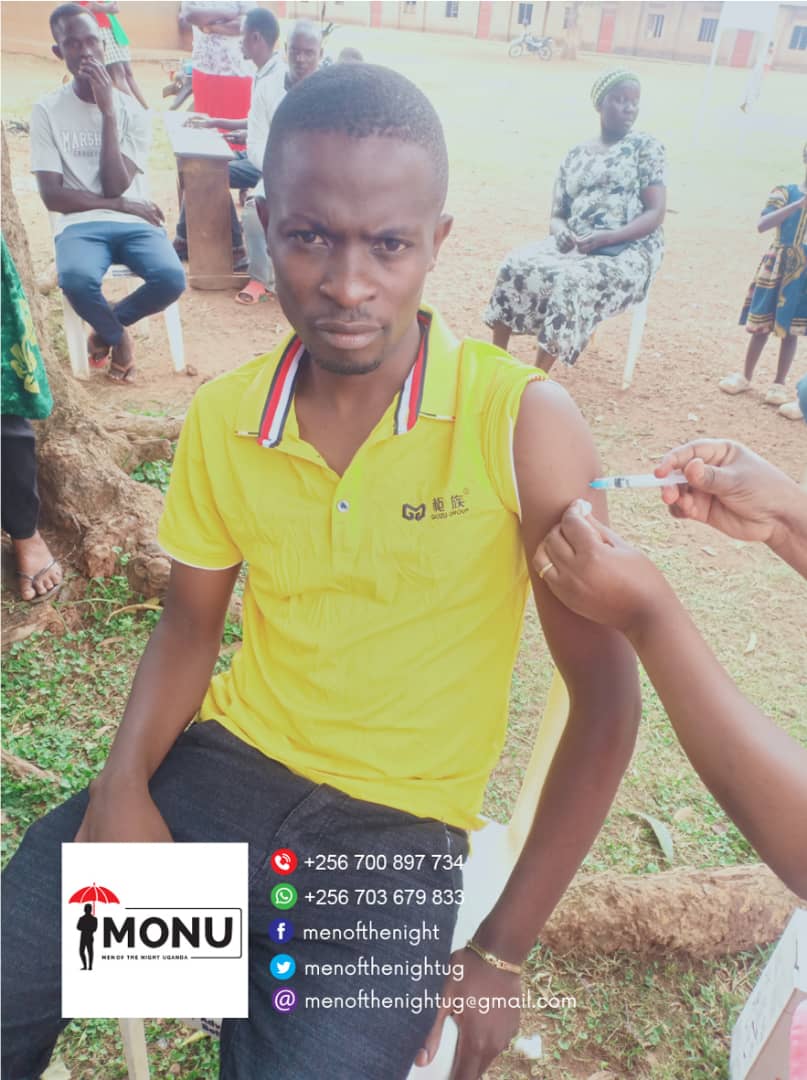 menofthenightug's tweet photo. Due to overwhelming numbers we got yesterday, Monu mobile clinic has still conducted another health camp in Mbale at Nauyo primary school premises.
#getyourjab
#youressentialtoo
#4UMe&The entire 🌈
#dontbeleftbehind https://t.co/9d4mlXg4oP