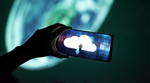 Caboodle_AI's tweet photo. Hybrid Cloud Adoption Strategy for CIO 

Find out more here --->
https://t.co/1HfDNsM392 https://t.co/7hULyOZn8M