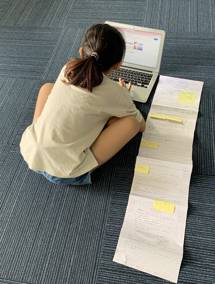 AISCElementary's tweet image. Proud 4SK Writers typing up their final Opinion Essay drafts before publishing! - Preetika #AISCElementary #AISCGrade4 #AISCInTheClassroom