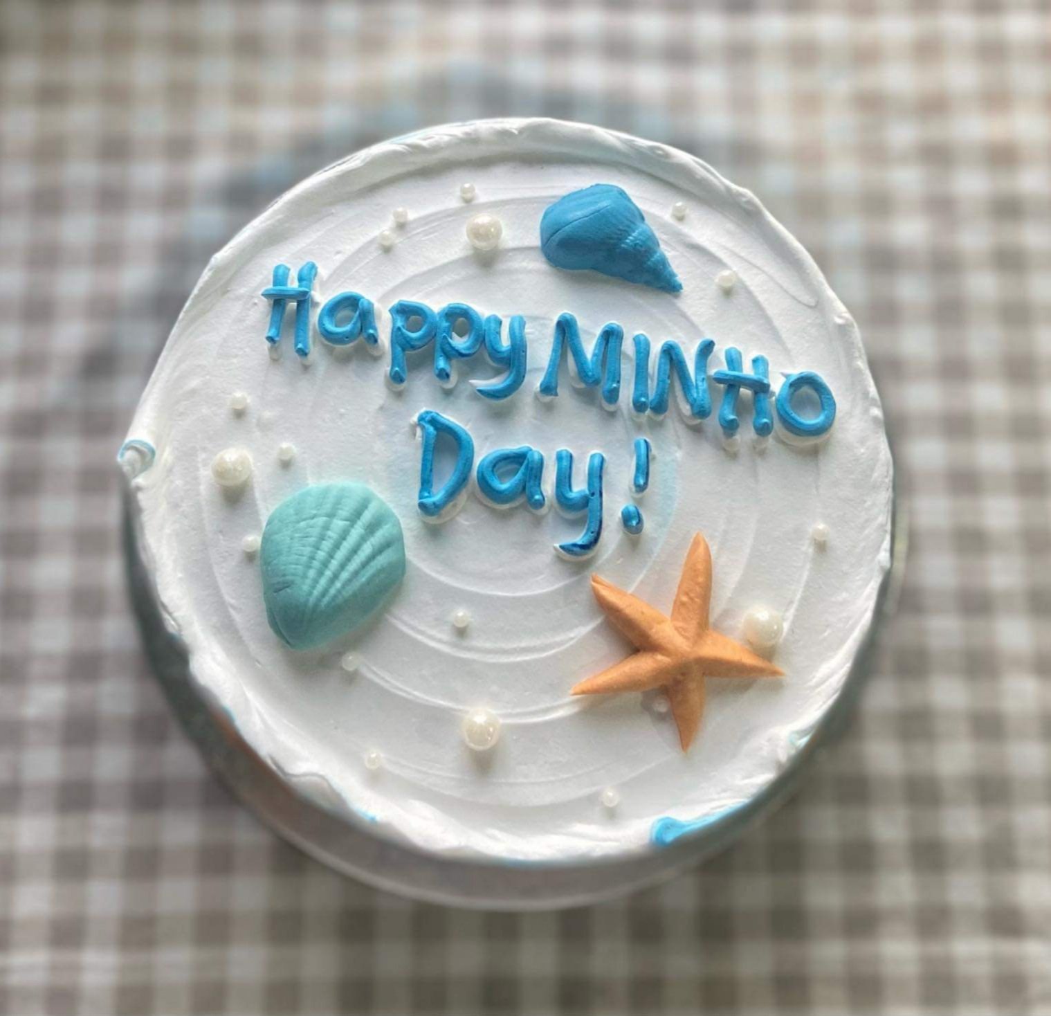 Happy Birthday MR. CHOI MINHO  MRS.CHOI loves you!     