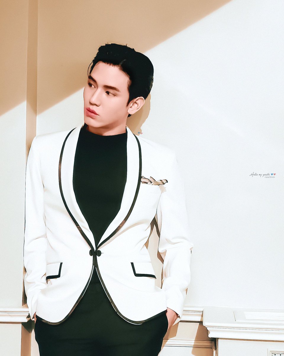 new9mm's tweet photo. cr. plaloma0602 IG
#Newwiee https://t.co/lWC5OphB4s