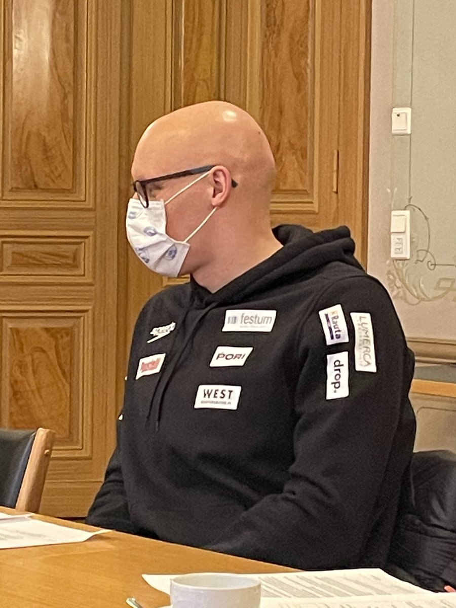 Aino-Maija Luukkonen (@ainomaijaluukko) on Twitter photo Porin kaupungin urheilulähettiläs Matti Mattsson mediatilaisuudessa vuoden 2023 pitkän radan SM-uinneista, jotka järjestetään Porissa , yhteistyössä <a href="/Porikaupunki/">Porin kaupunki</a> ja <a href="/uimaliitto/">Suomen Uimaliitto</a> Porin kaupungin urheilulähettiläs Matti Mattsson mediatilaisuudessa vuoden 2023 pitkän radan SM-uinneista, jotka järjestetään Porissa , yhteistyössä <a href="/Porikaupunki/">Porin kaupunki</a> ja <a href="/uimaliitto/">Suomen Uimaliitto</a>