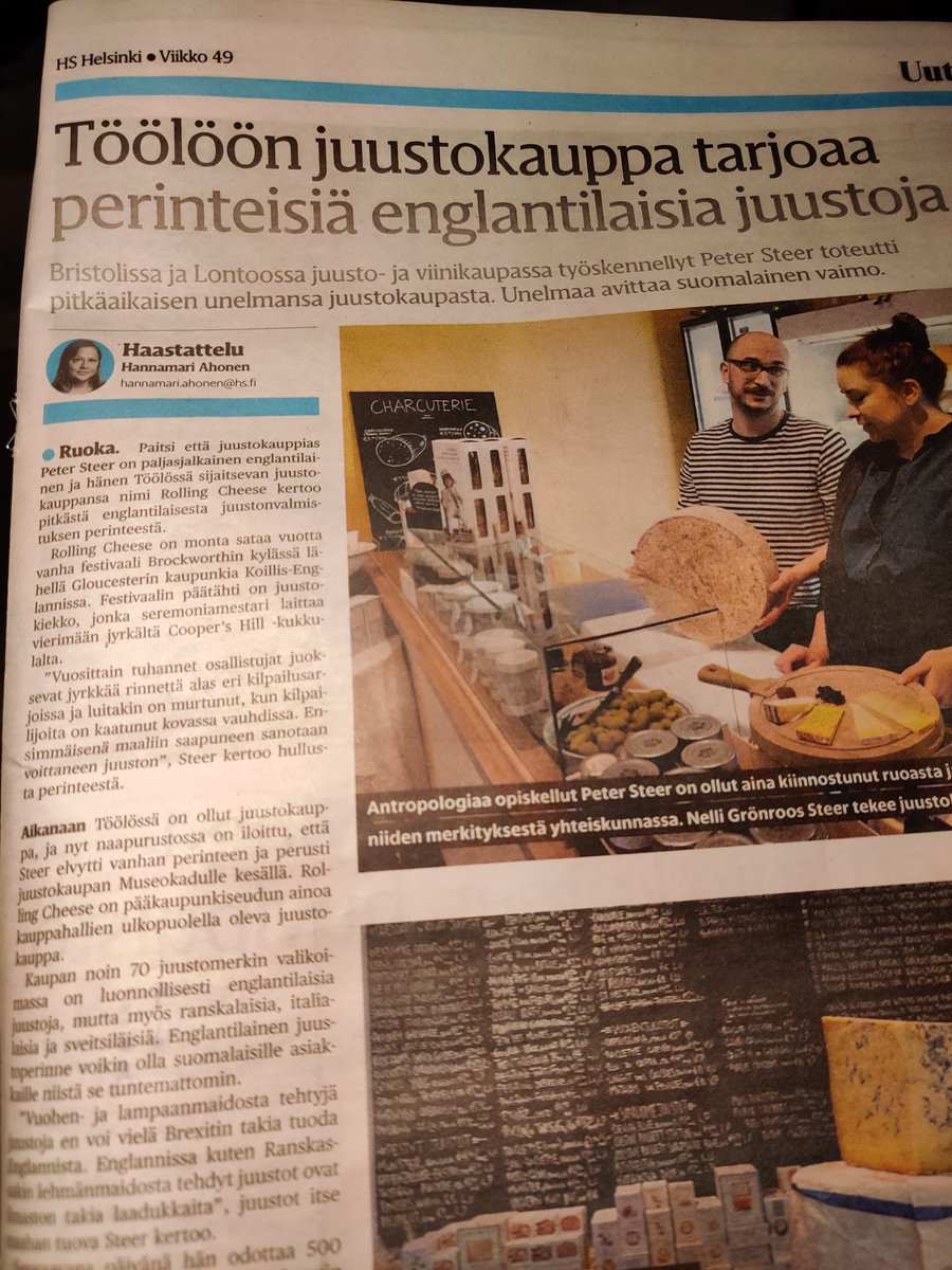 JarmoFriman's tweet photo. #RollingCheese, pala eurooppalaista kulinarismia Museokadulla.
Mahtavaa, kun kivijalka elää!
#Töölö maistuu juustolautasen ja portviinin kera. https://t.co/OWf84Pz8hl