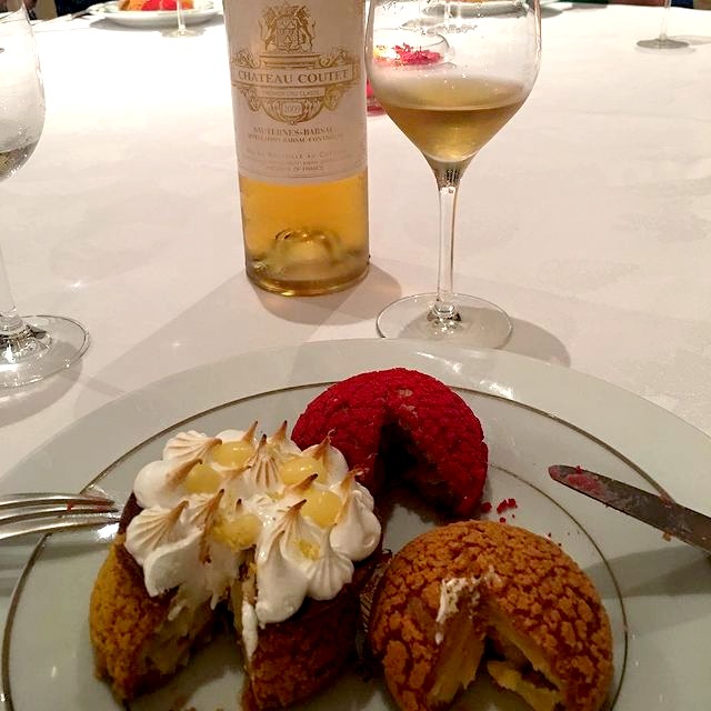 ChateauCoutet's tweet photo. Throwback Thursday to a sugar rush day with Wendy Narby @insidertasting !🍰
#progressivedinner #sauternes #barsac #coutet #mycoutet #TT https://t.co/JHJjKCs6nP